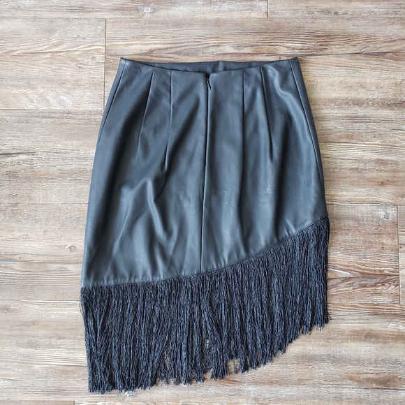 Black Leather and Fringe Asymmetrical Skirt - Picture 6 of 7